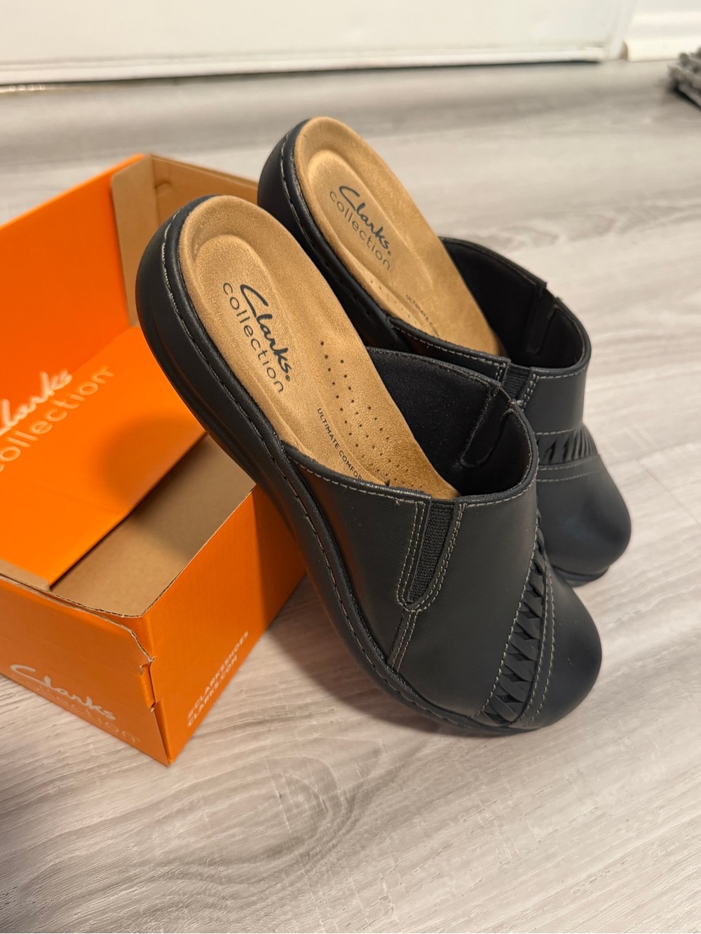 Clarks Women's Laurieann Lux Slip-On Mules 6.5 - Picture 4 of 11